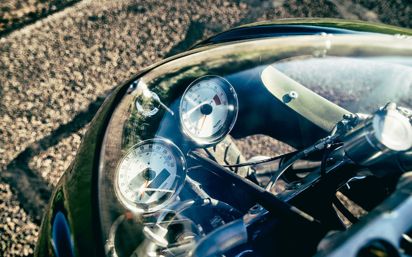 vehicle，Motorcycle，Simplicity，Metal，originality，