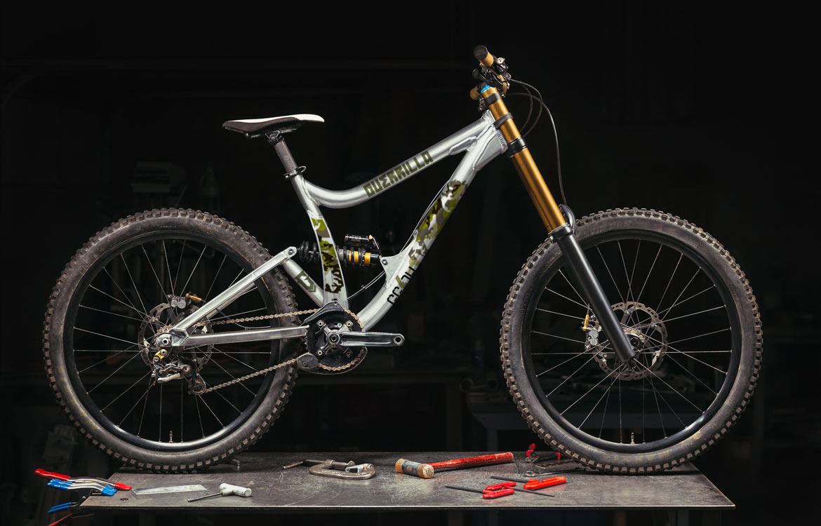 Hand drawn，Pure handmade，lithe，brand，industrial design，