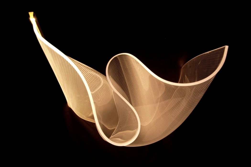 flow，manual，lamps and lanterns，Sculpture，lighting，