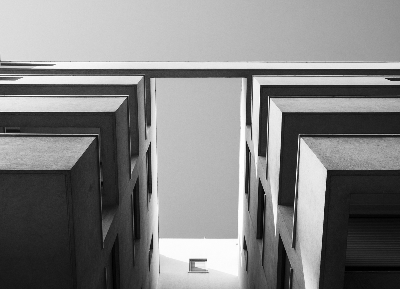 Black and White，Minimalism，Architectural design，Tel Aviv ，Bauhaus style，