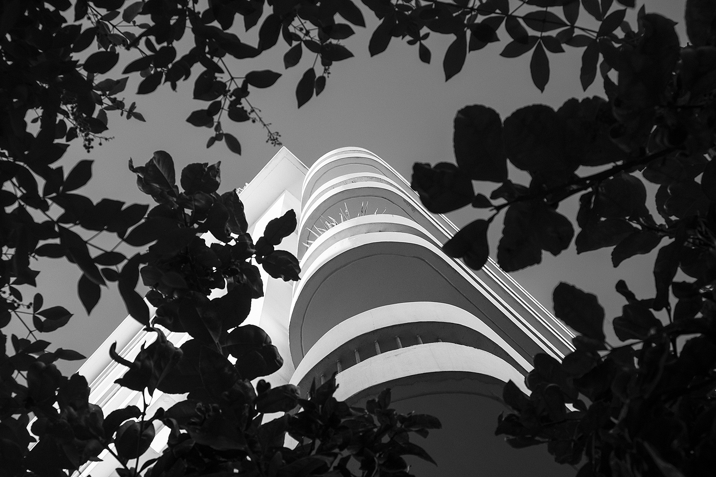 Black and White，Minimalism，Architectural design，Tel Aviv ，Bauhaus style，