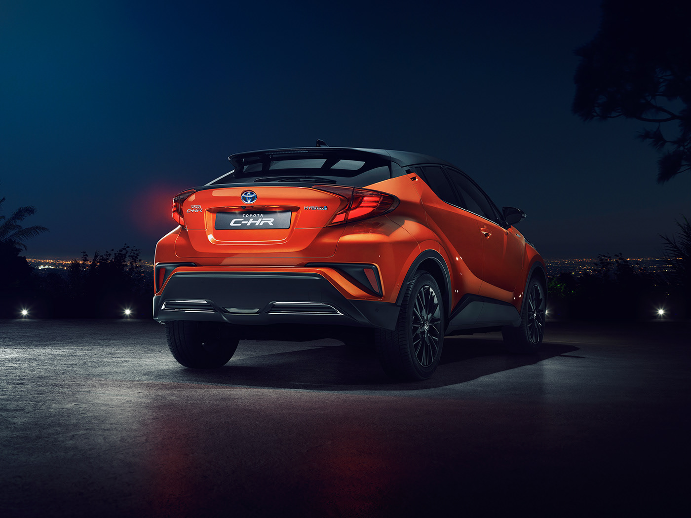 toyotachr2020道路上的暗夜精灵