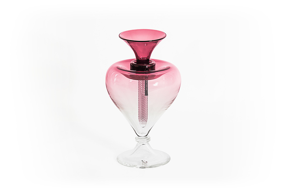 packing design，Glass products，Arts and Crafts，Perfume bottle，