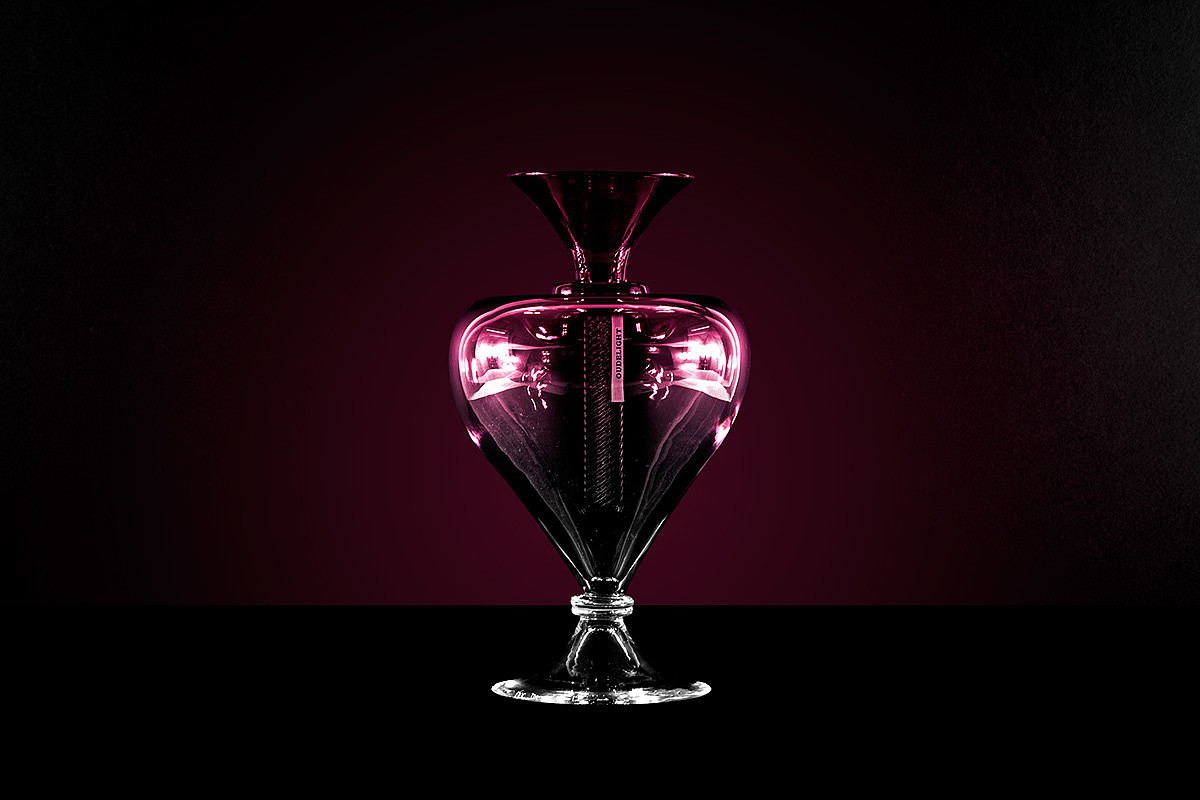 packing design，Glass products，Arts and Crafts，Perfume bottle，