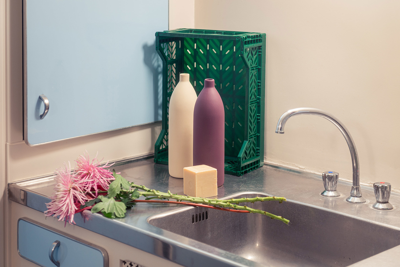 Sandstone vase，Goodmoods.，Plastic bottle shape，Soft matte ceramics，