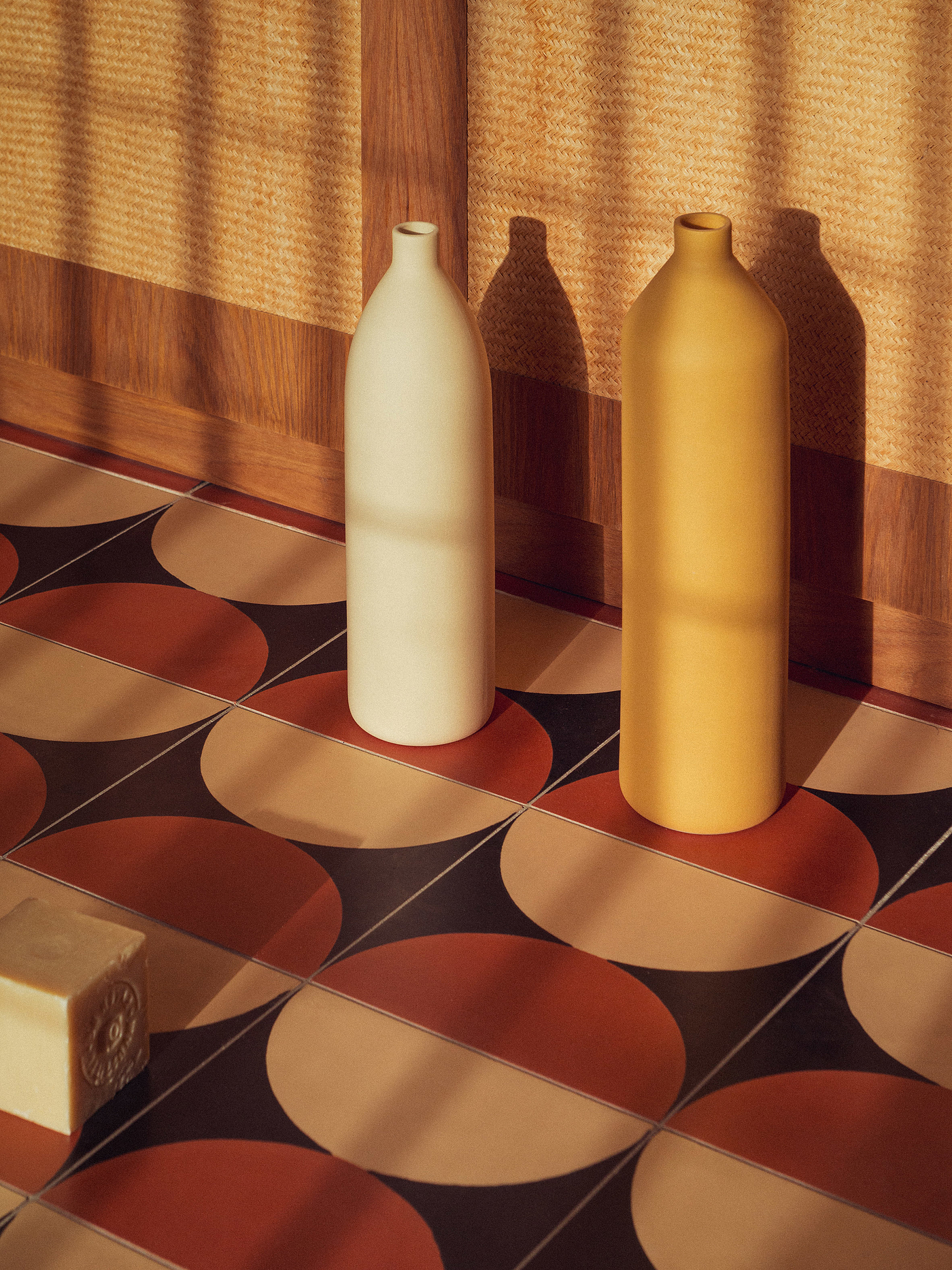 沙岩瓶，Goodmoods'，塑料瓶形状，软哑光陶瓷，