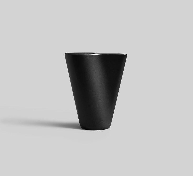 container，Nichetto，OTHR，3D printing，Minimalist，black，Cloth，