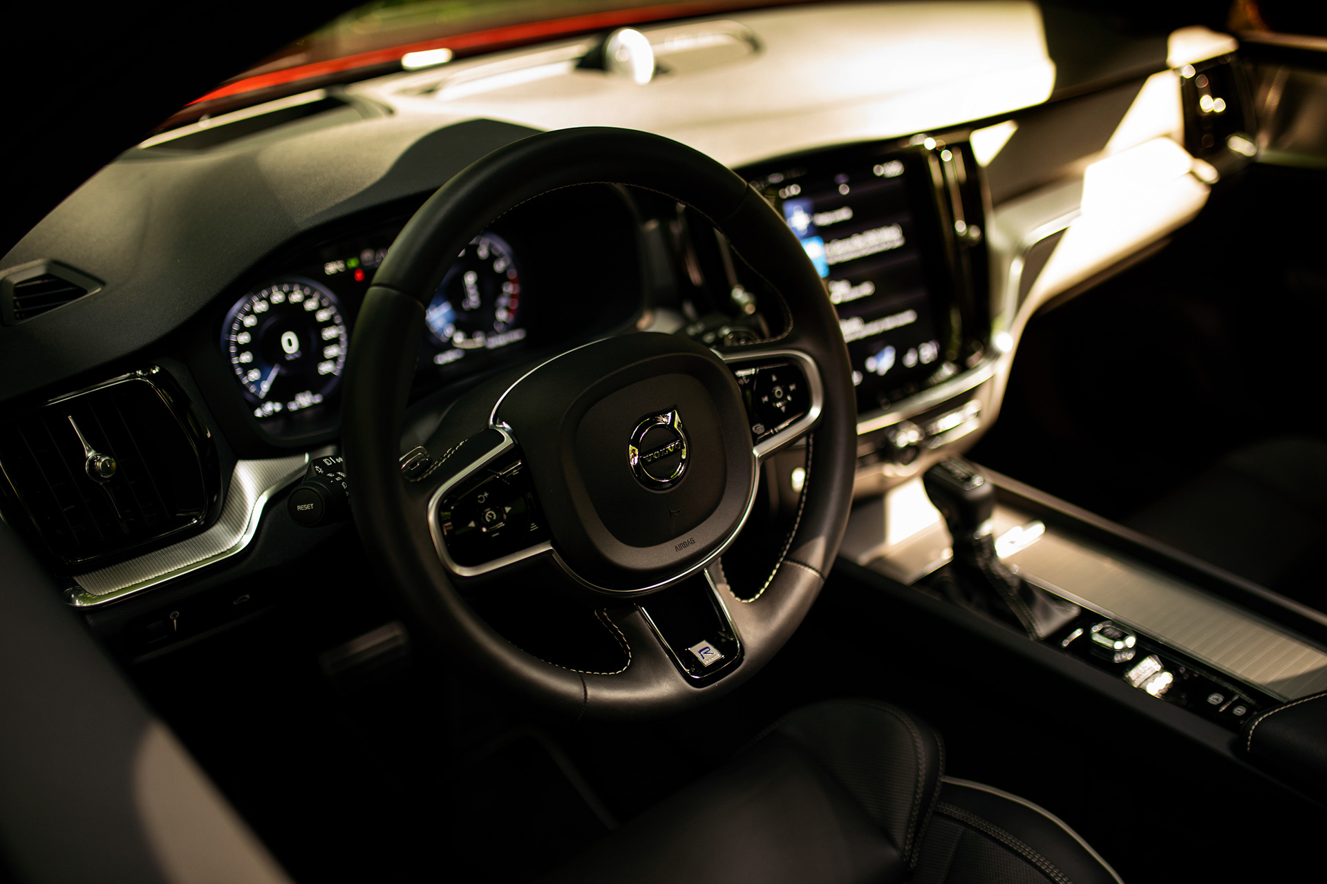 volvo，Realistic，design sketch，