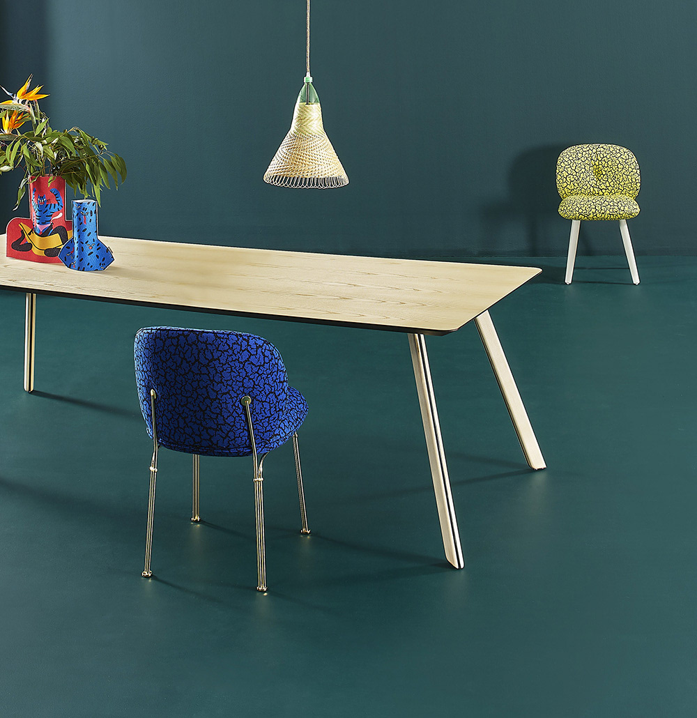 Bubbles，chair，soft roll，