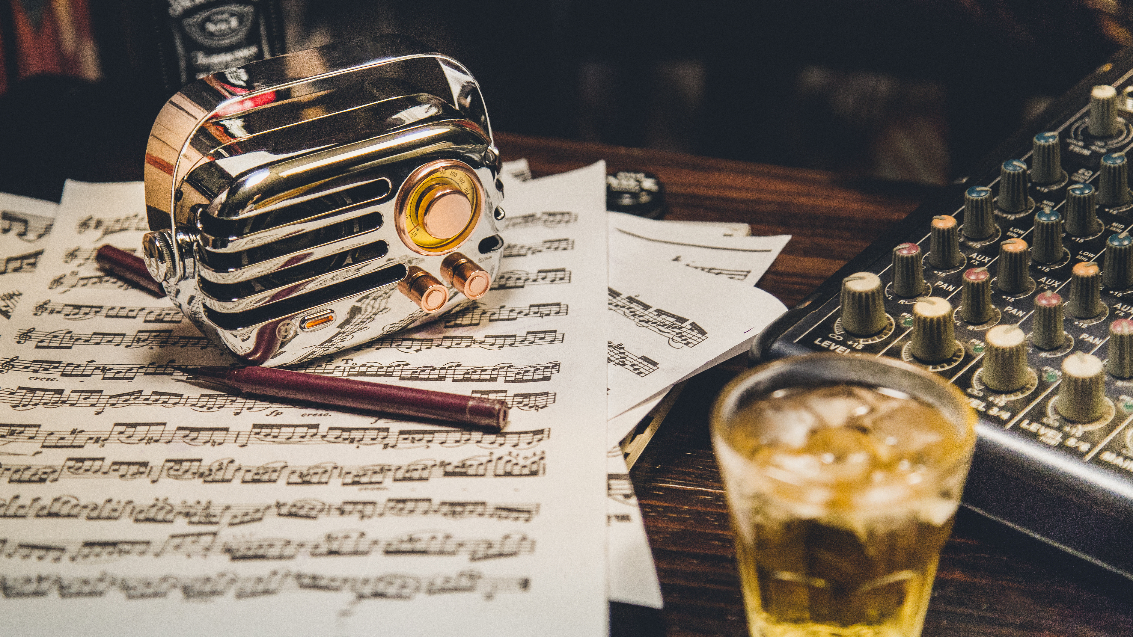 Bluetooth Speaker ，Elvis Presley radio，Elvis radio，Building block speaker，radio，Building block speaker，Pirate radio，