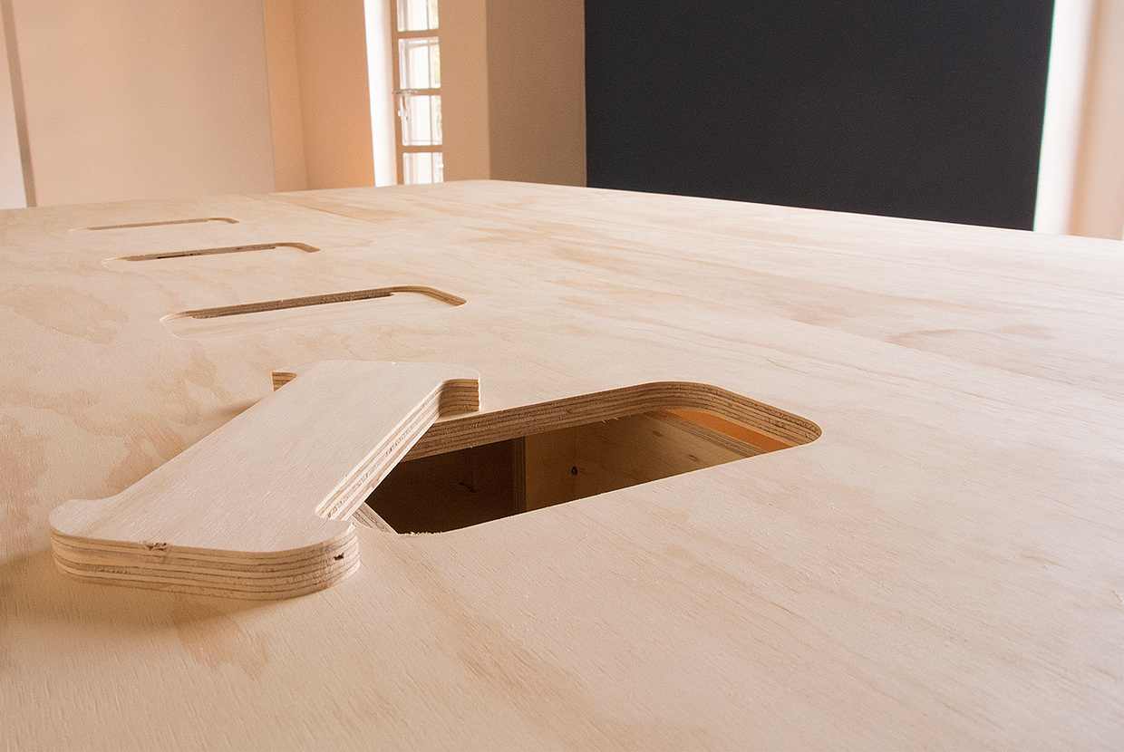 Home Furnishing，Table，articles for daily use，Receive，Easy assembly，