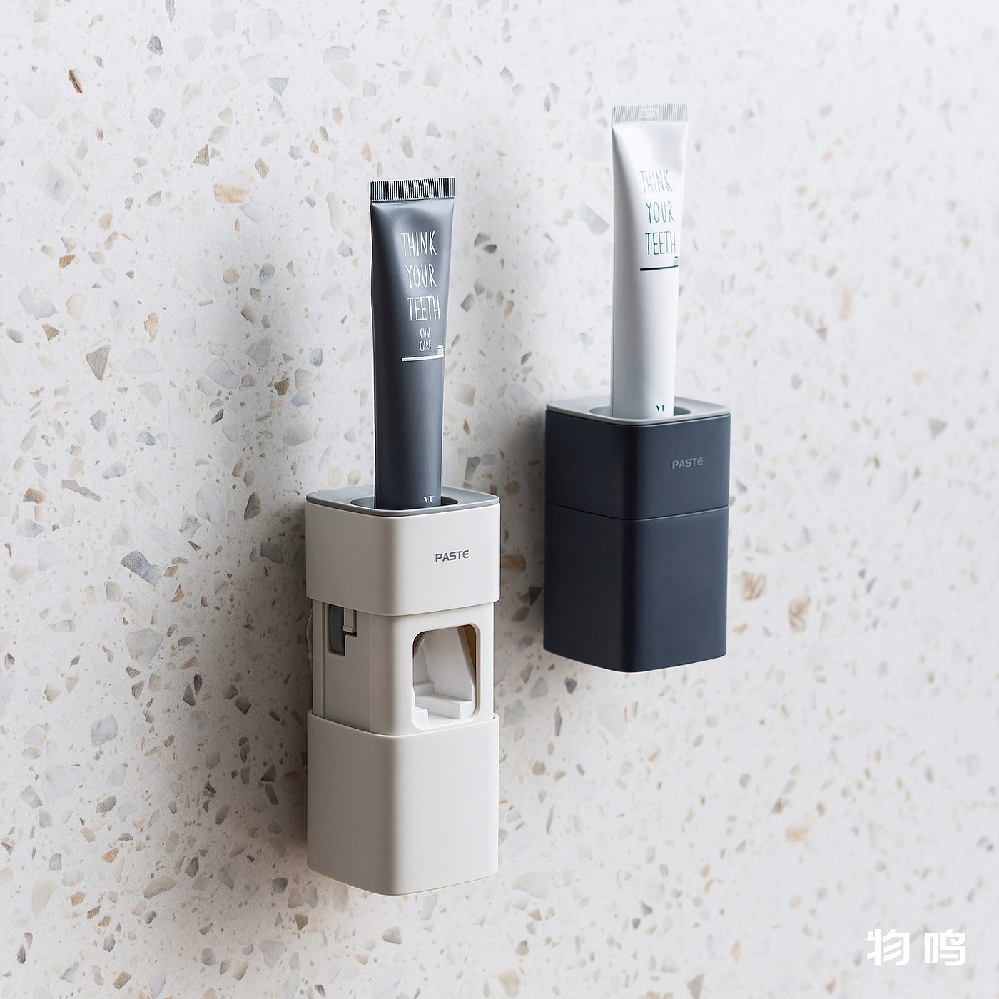 Toothpaste squeezing artifact，Wall mounted，Lazy man，brush one 's teeth，Squeeze toothpaste，