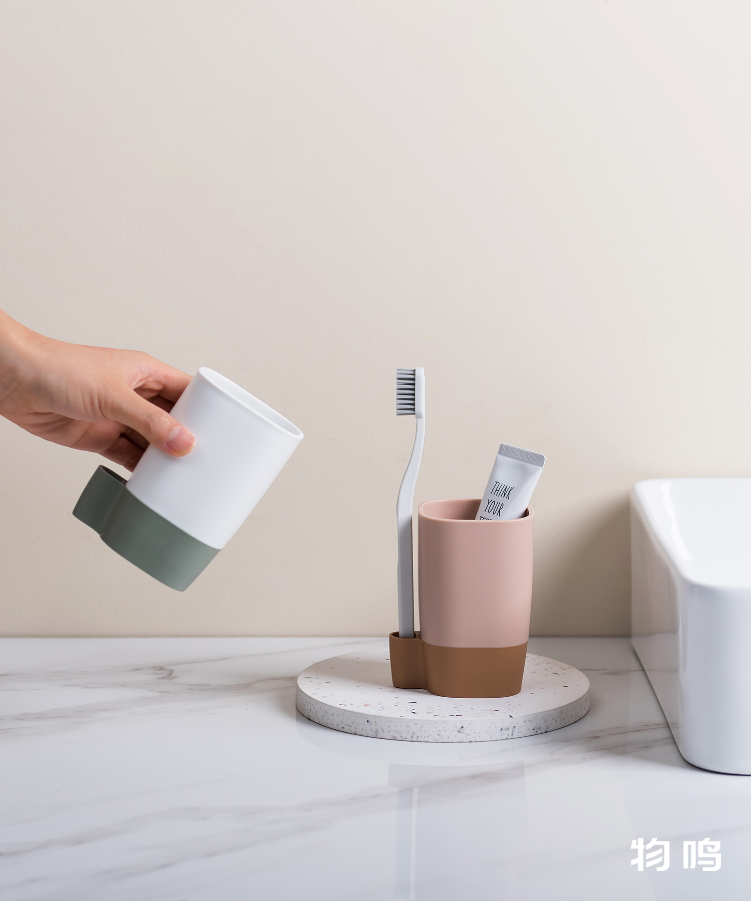 Simplicity，Northern Europe，Toothbrush cup，Gargle cup，Toothbrush cup，brush one 's teeth，toothbrush well，glass，