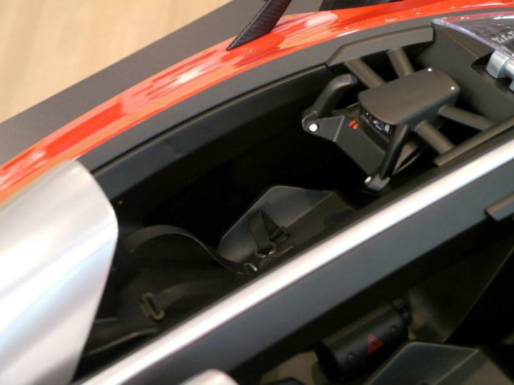 Automobile design，Concept Car，Hand drawn，design sketch，Display Board，