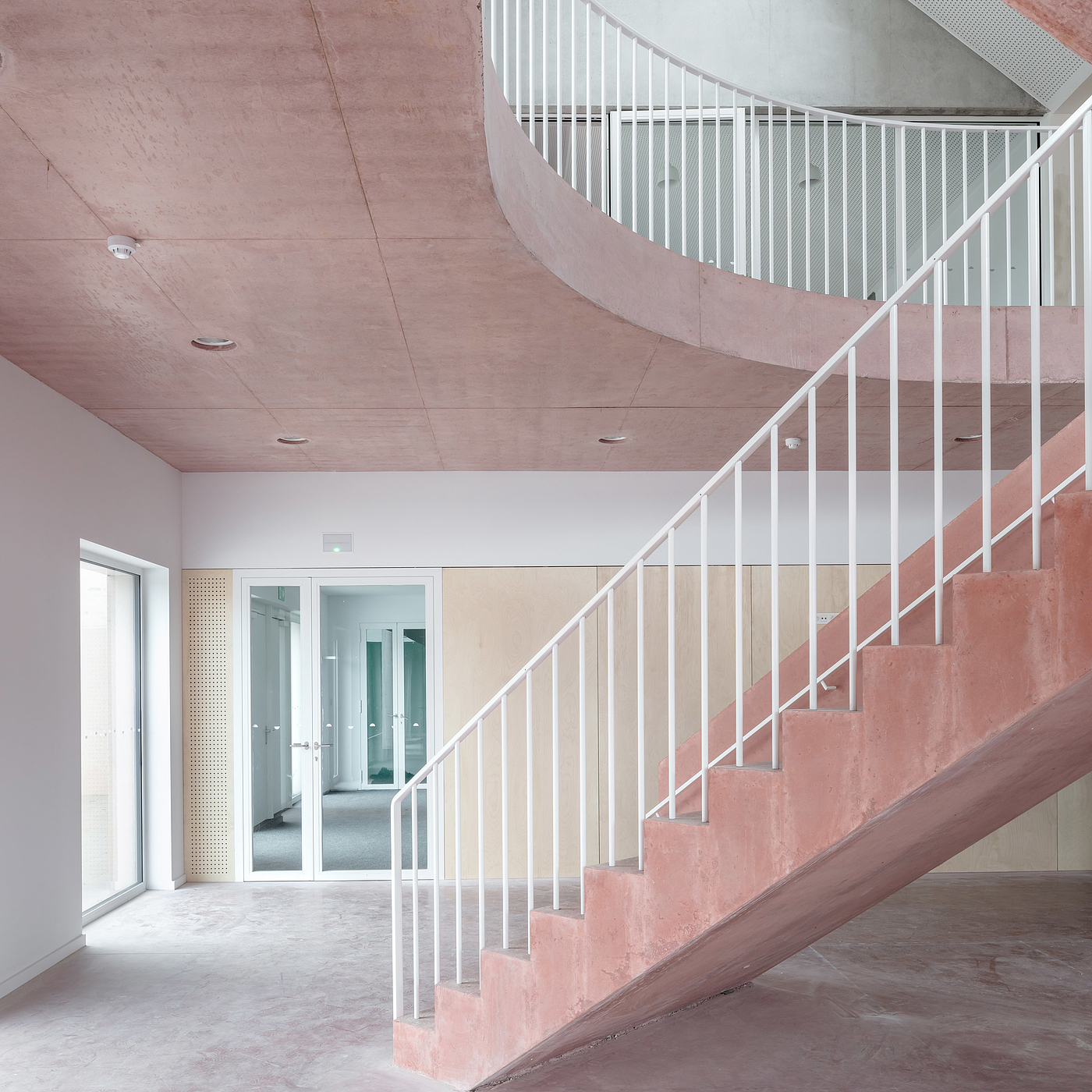 stairs，indoor，outdoor，Simplicity，to open up，