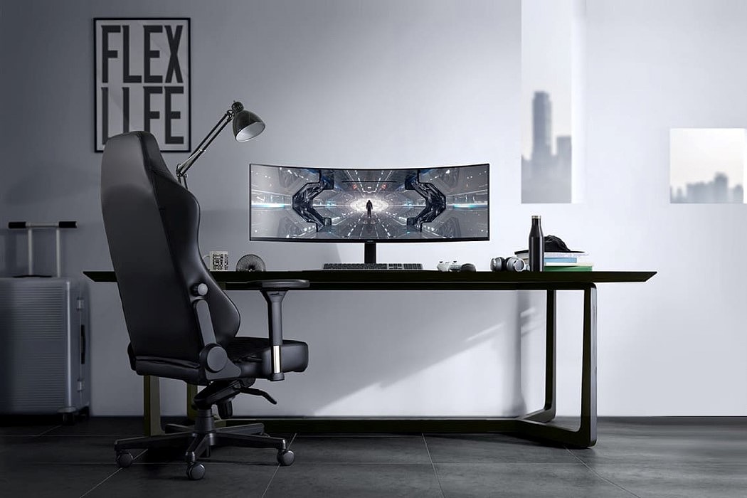 Curved screen，game，Samsung，monitor，