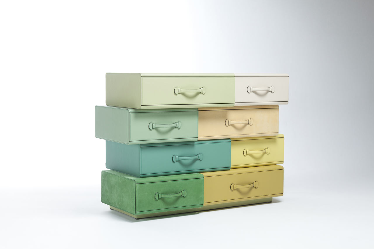 cabinet，suitcase，assemble，Leatherwear，