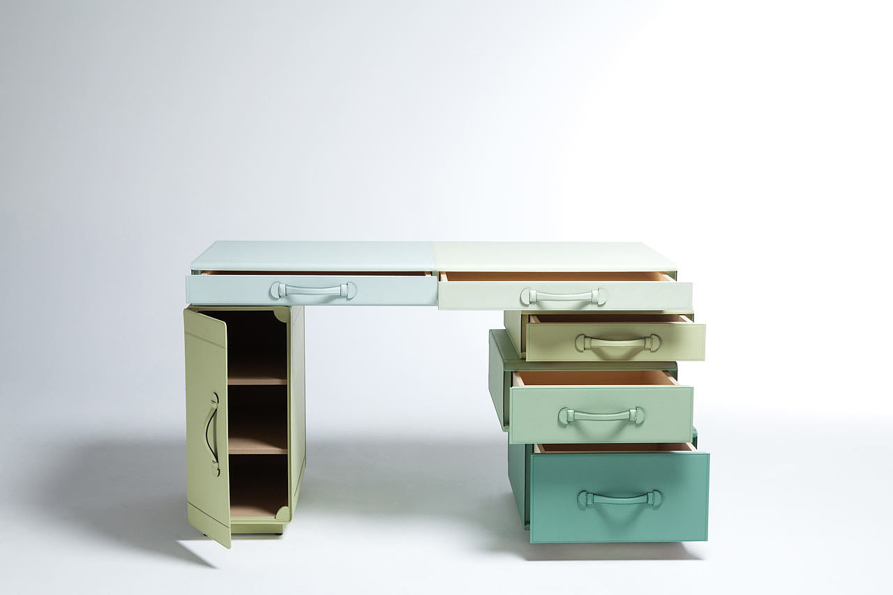 cabinet，suitcase，assemble，Leatherwear，
