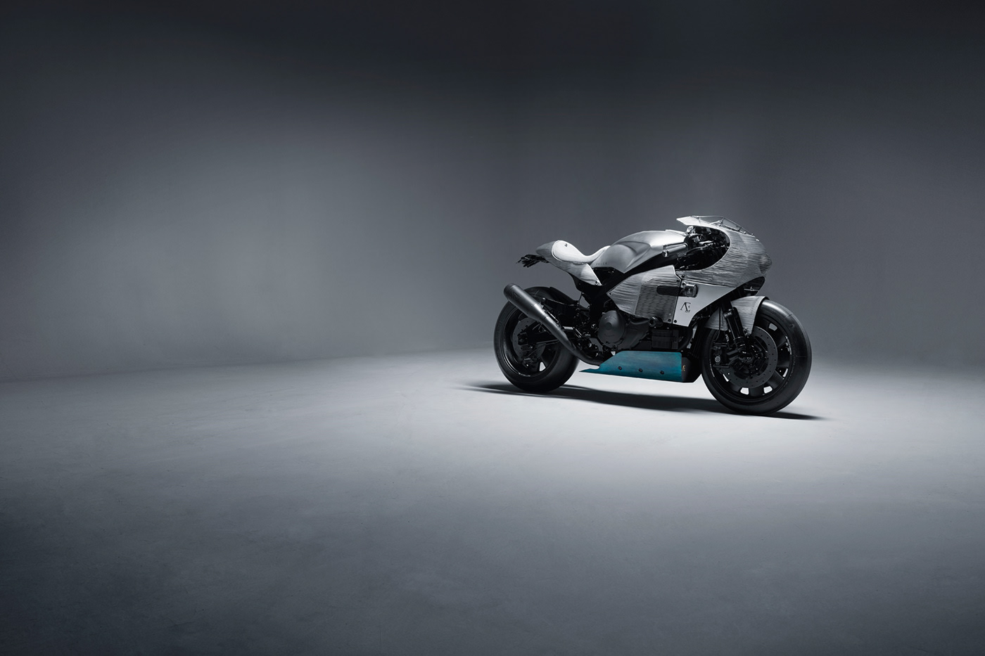 motorcycle，Vehicle，FIRST，