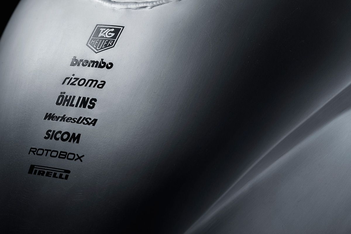 motorcycle，Vehicle，FIRST，