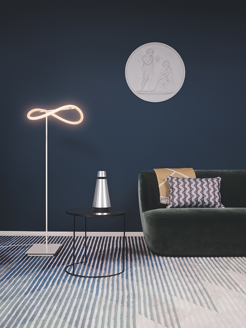 wireless，Bluetooth，Portable，Lightweight，sound，loudspeaker box，speaker，cone，