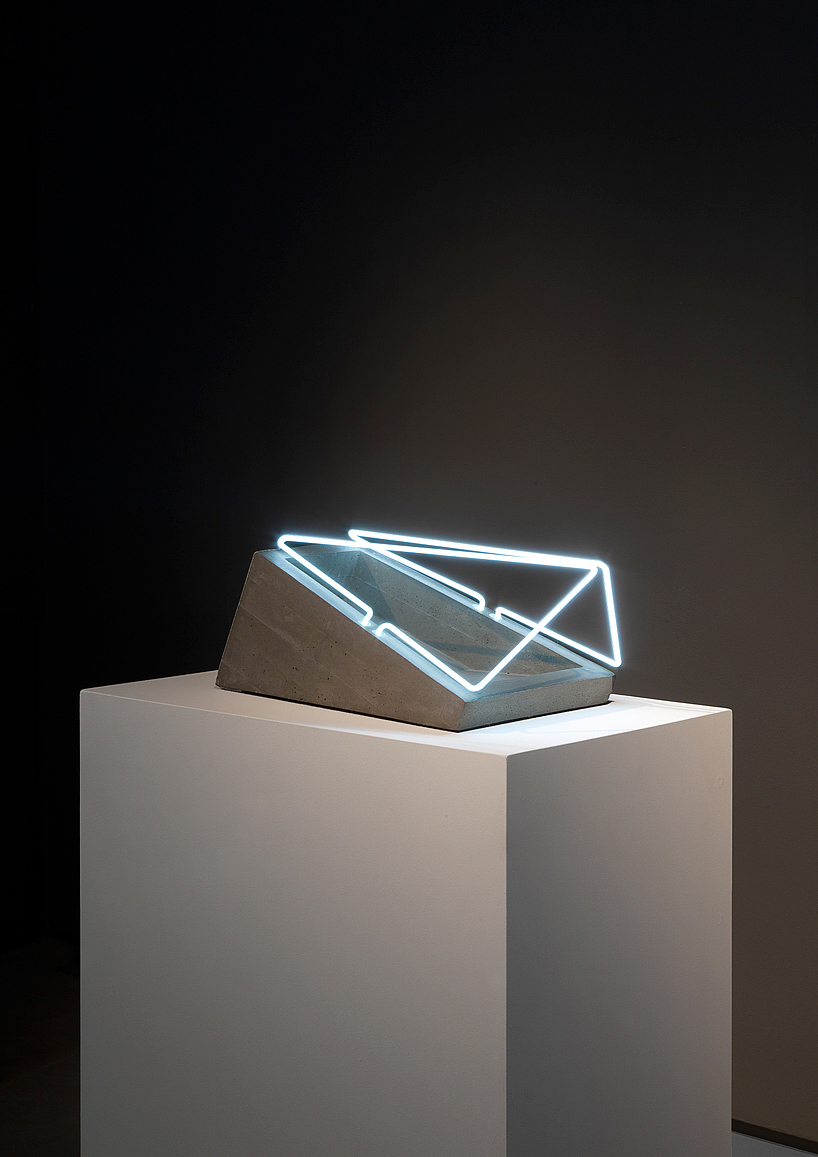 lamps and lanterns，Sculpture，led，cement，Geometry，
