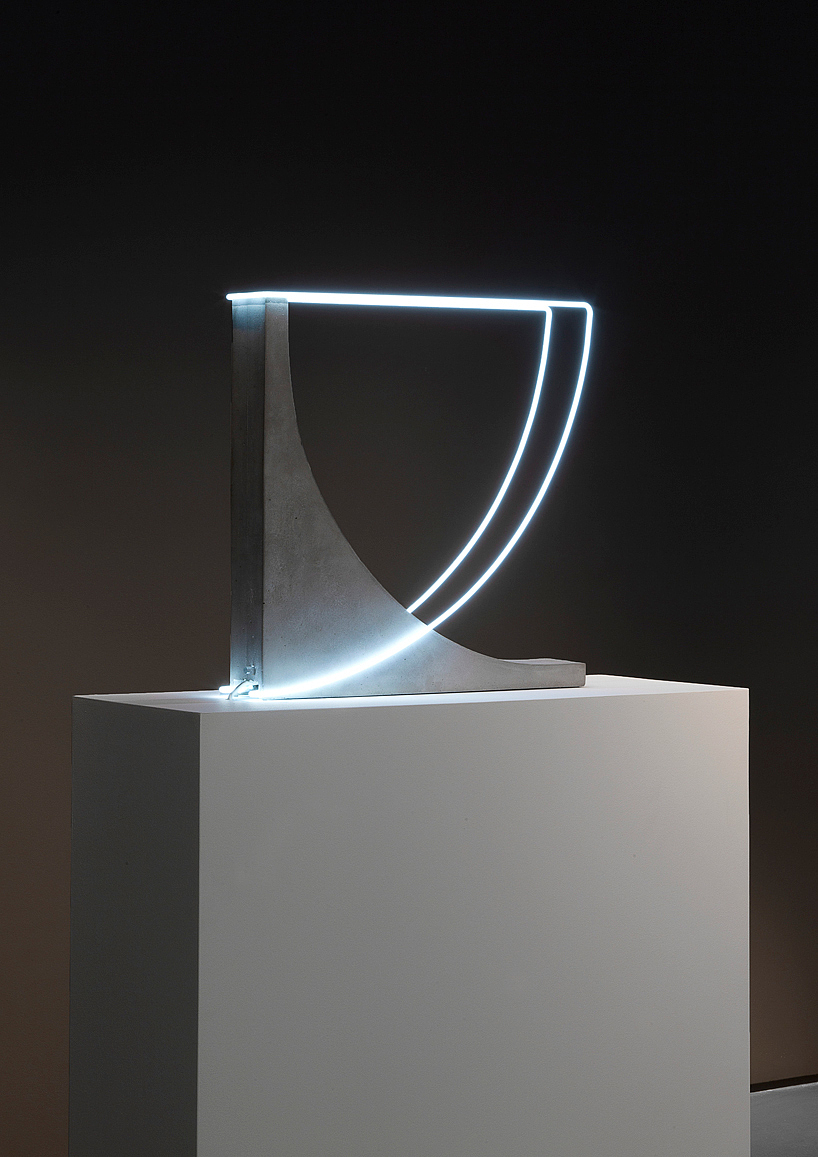 lamps and lanterns，Sculpture，led，cement，Geometry，