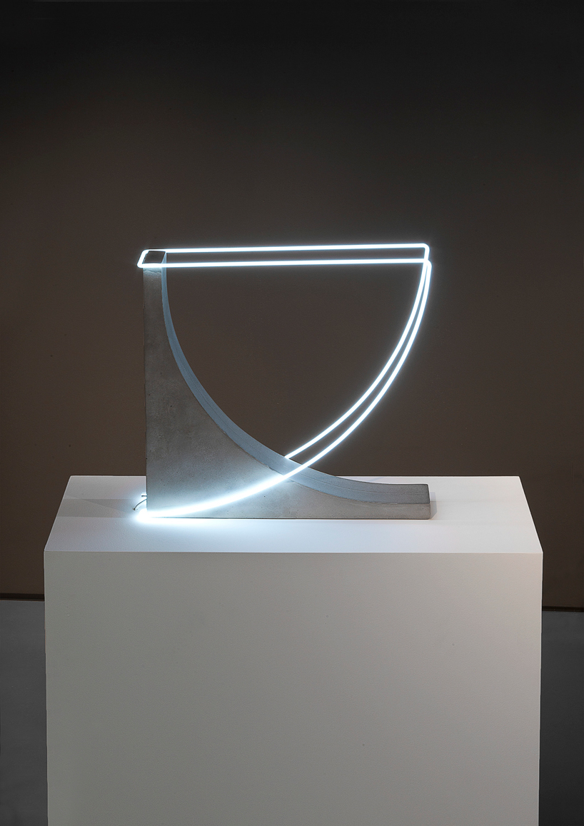 lamps and lanterns，Sculpture，led，cement，Geometry，