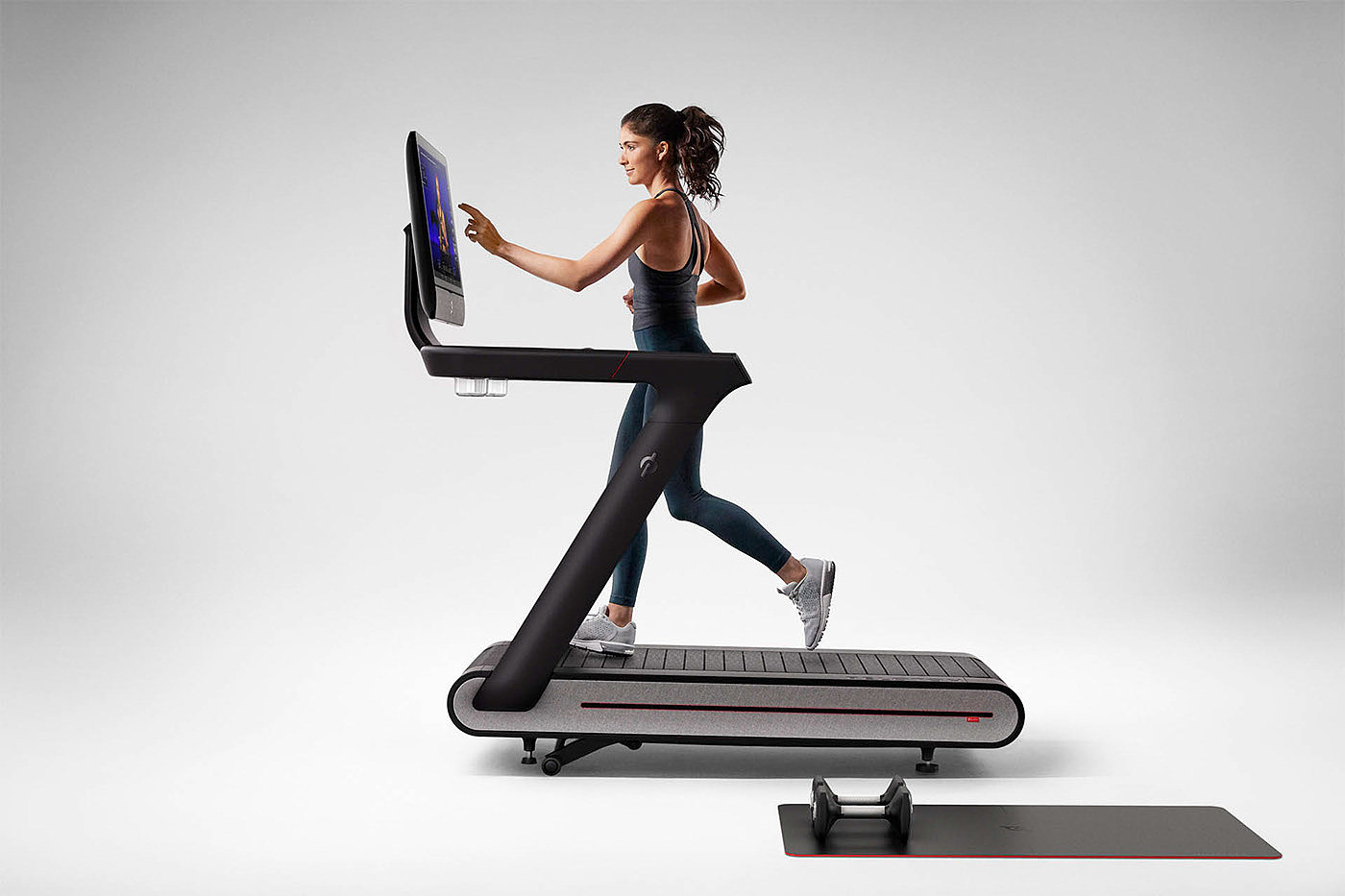 跑步机，Peloton，Treadmill，健身，运动，