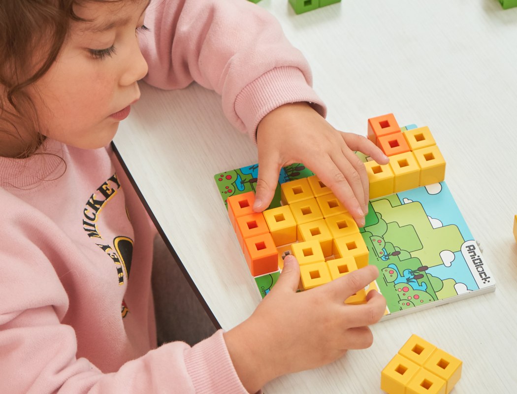 Jigsaw puzzle，three-dimensional，app，creative ability，