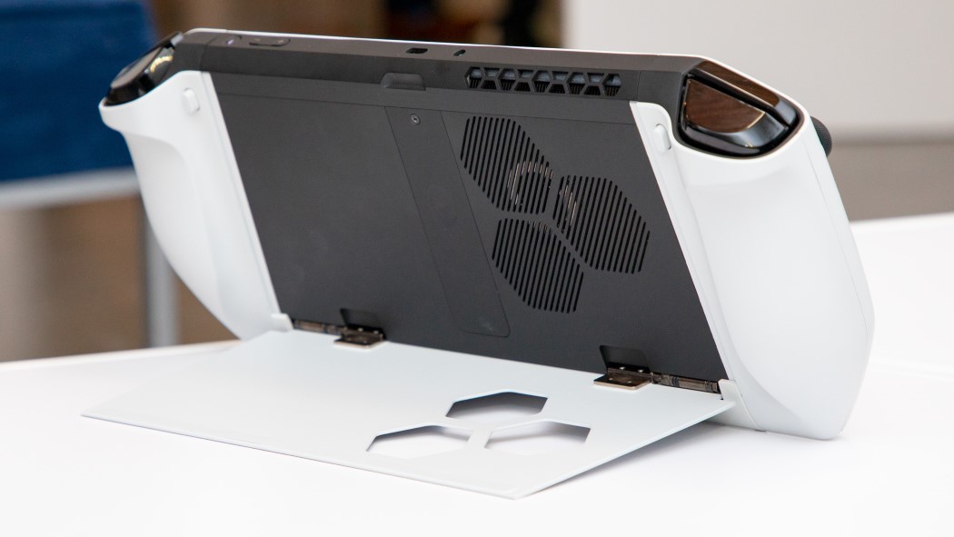 recreational machines，hold，ALIENWARE，concept，