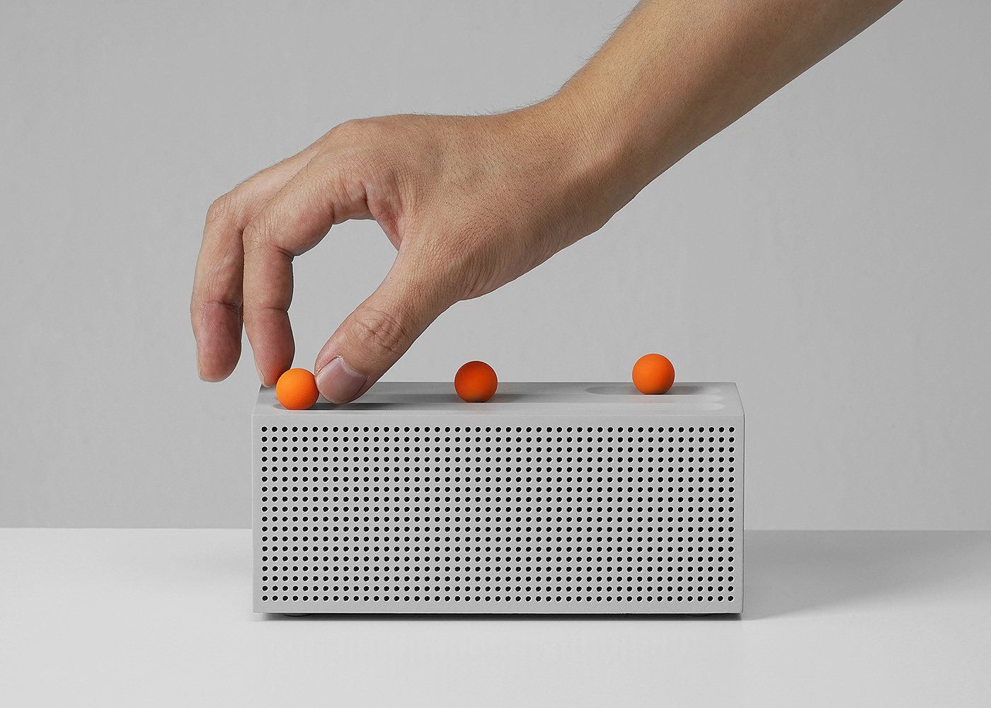 radio，Intelligent door lock，speaker，