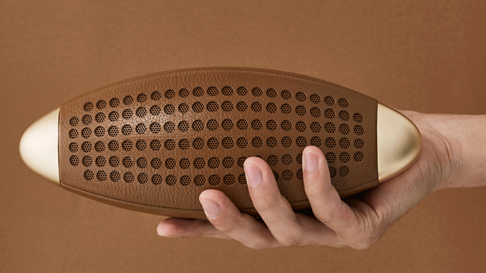 Football Bluetooth audio，Jiajian geometric industrial design，product design，Bluetooth audio，