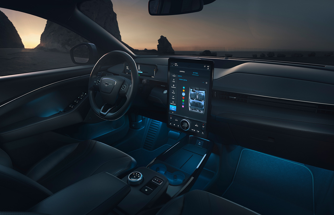 wild horse，MUSTANG MACH，Photography，automobile，