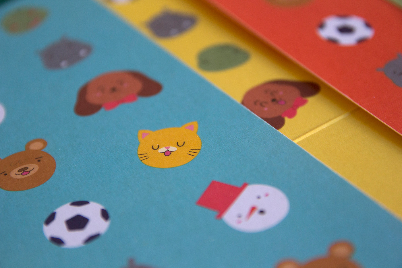 Chocolates，illustration，Toys，Brand promotion，Kraft paper，