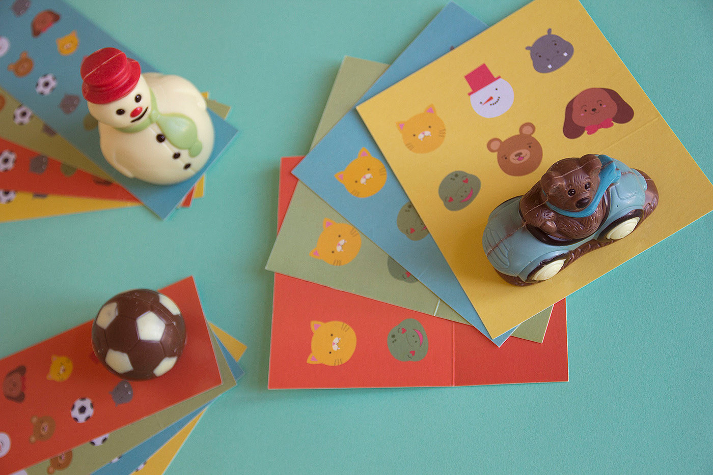 Chocolates，illustration，Toys，Brand promotion，Kraft paper，