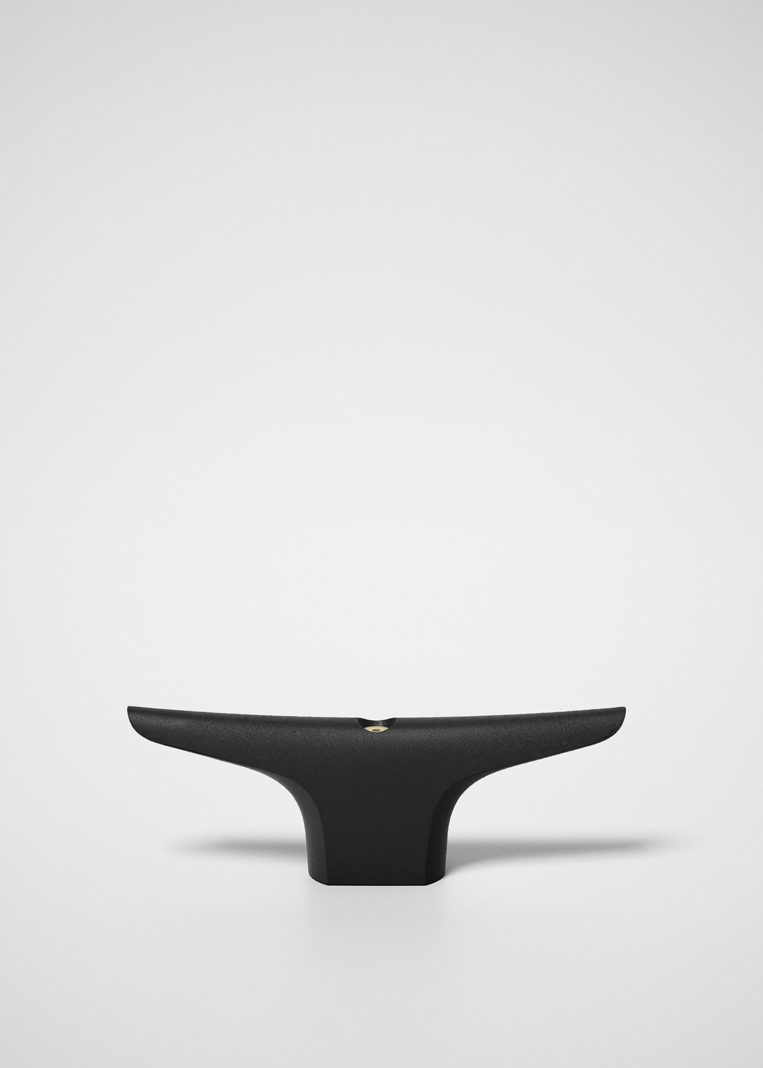 Bar stool，a closet，bedside cupboard，chair，