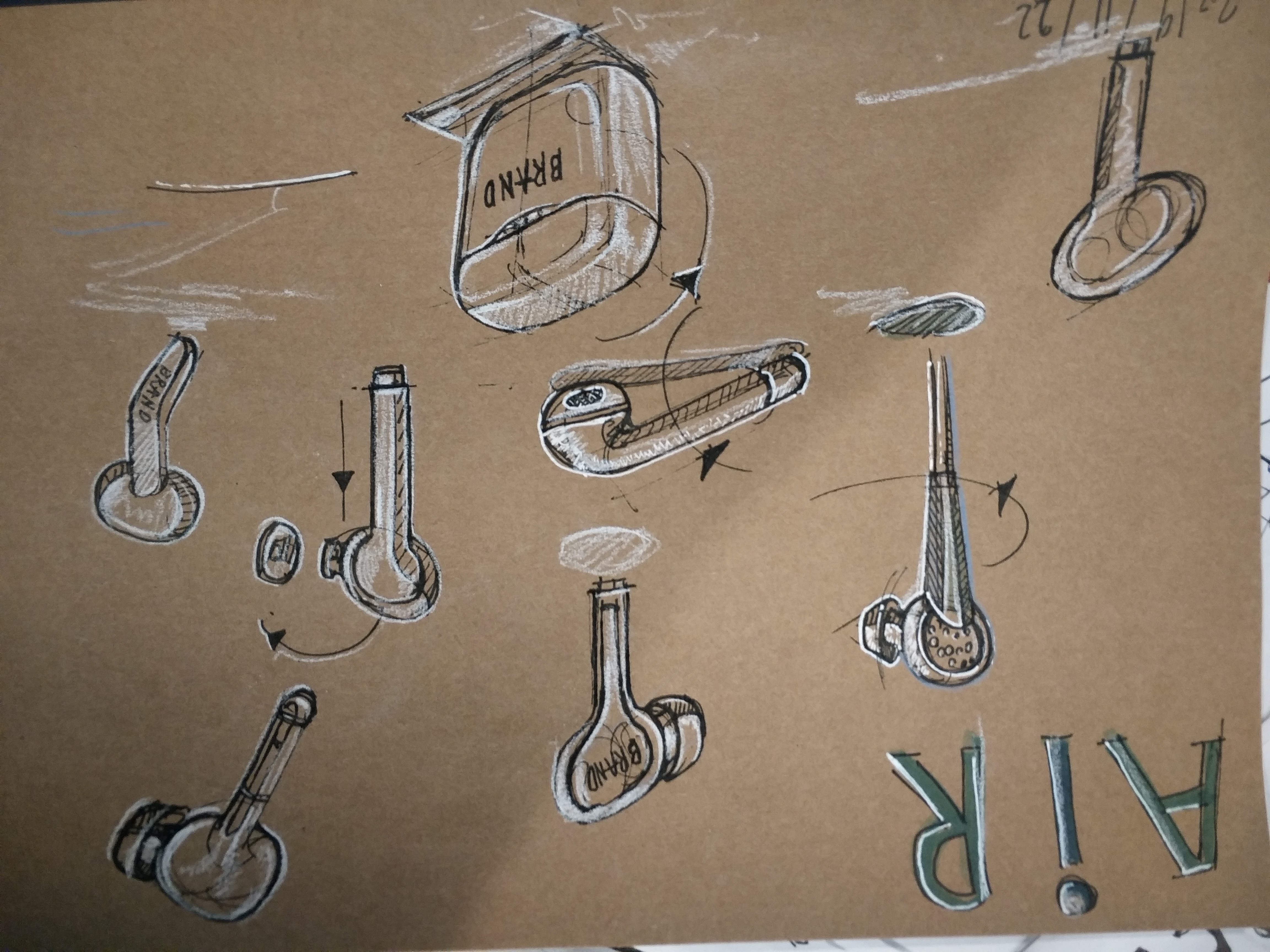 The headphone market is improving day by day，