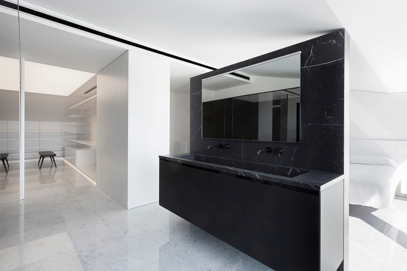 attic，Marble，Costa Blanca ，damp，