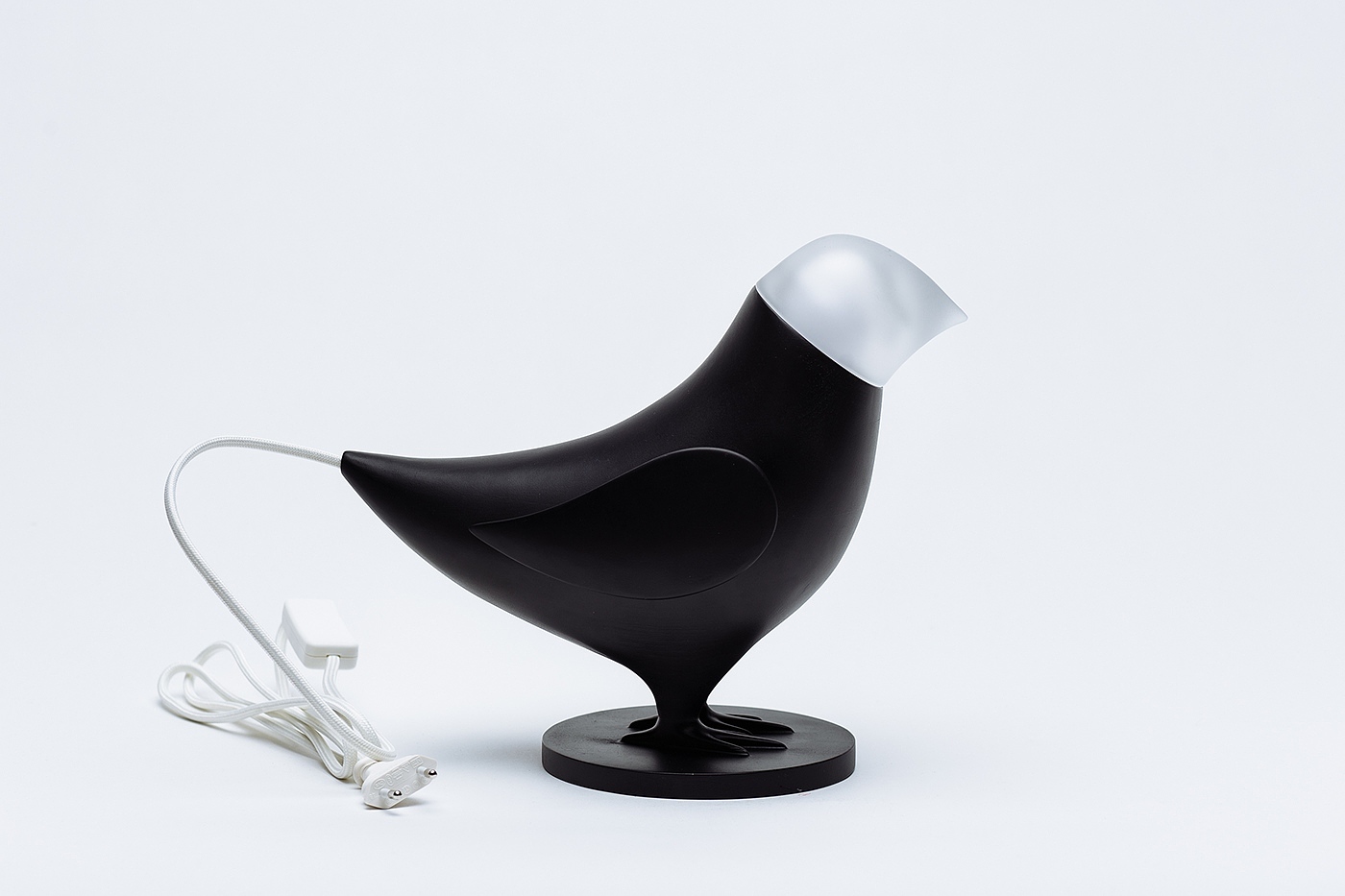 Bionics Design ，woodiness，Table lamp design，Marina's birds，