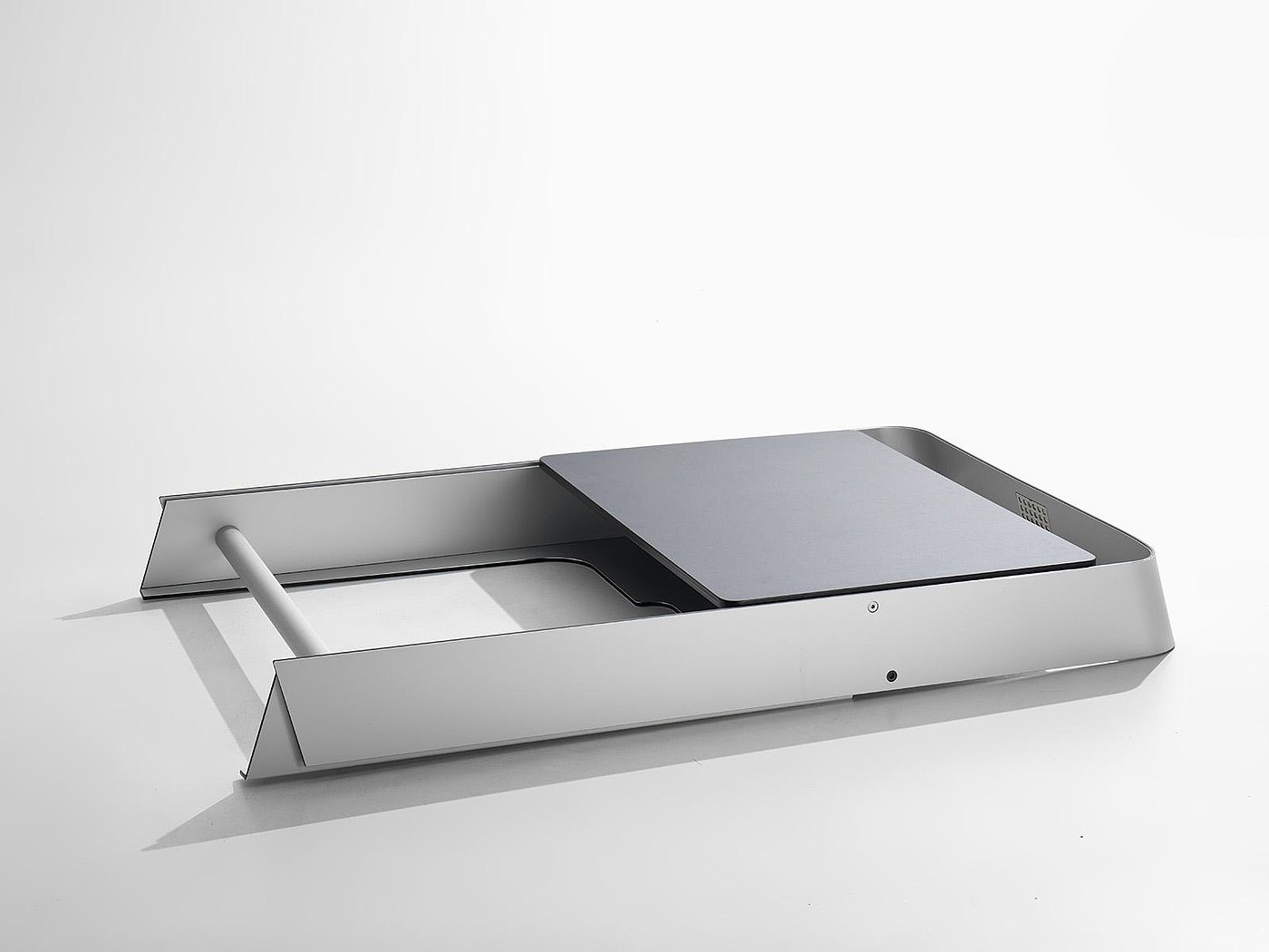 Tables and chairs，light，fold，aluminium，industrial design，product design，