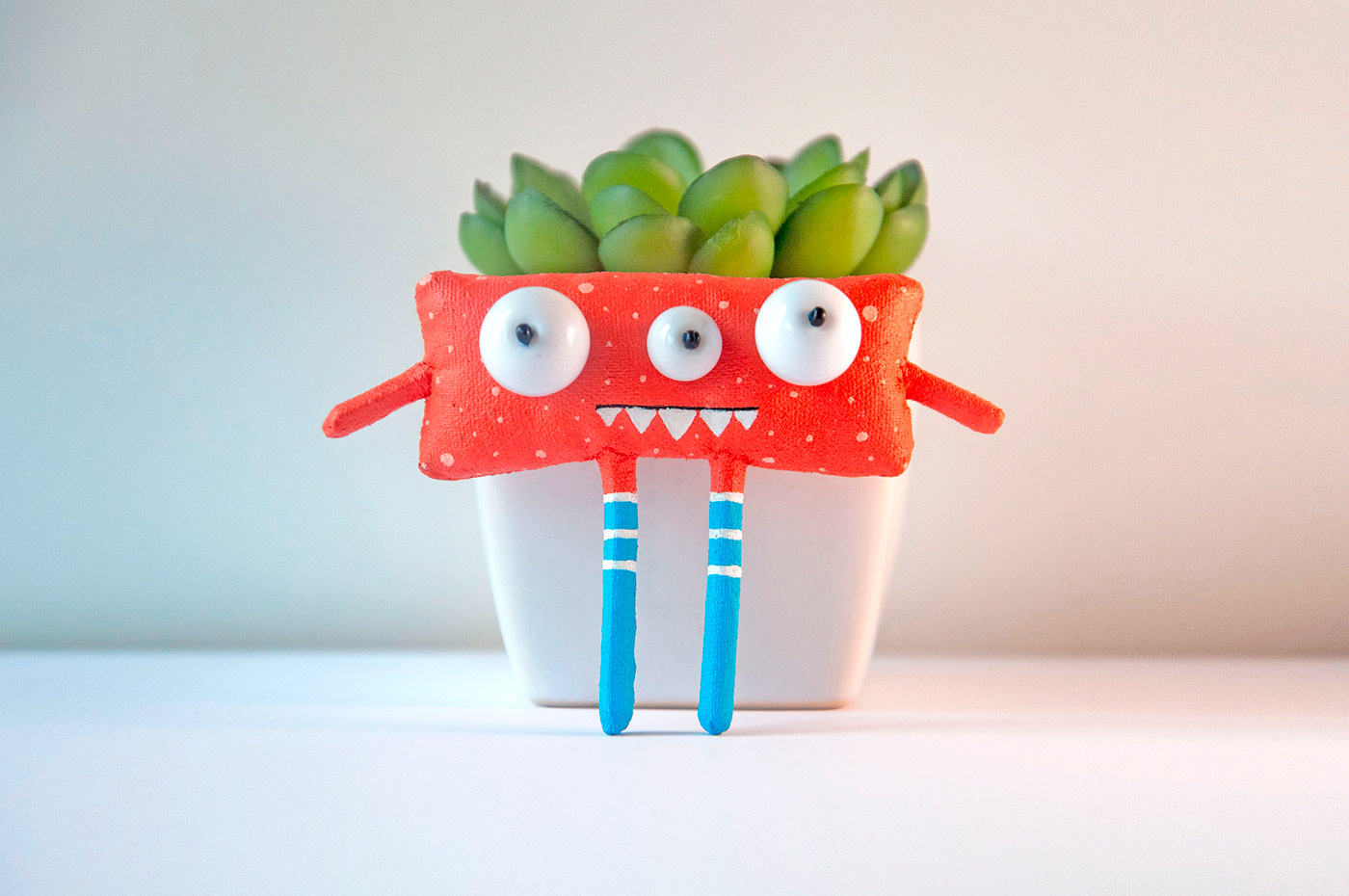 lovely，Little monster，