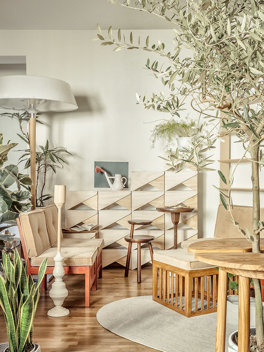 Home Furnishing，furniture，woodiness，literature，like a breath of fresh air，