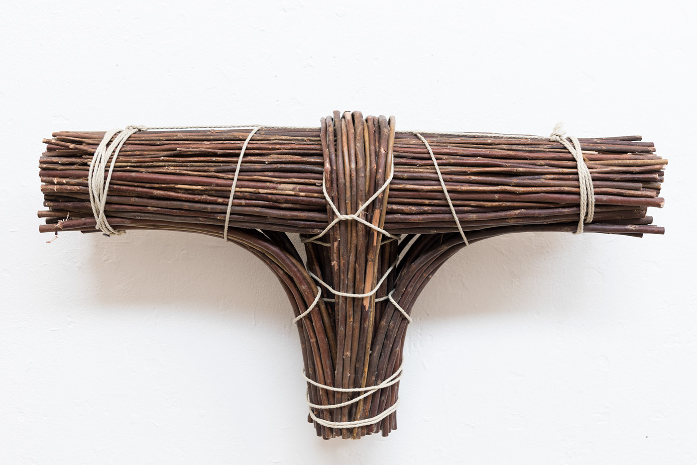 bench，tree，outdoors，garden，wicker，