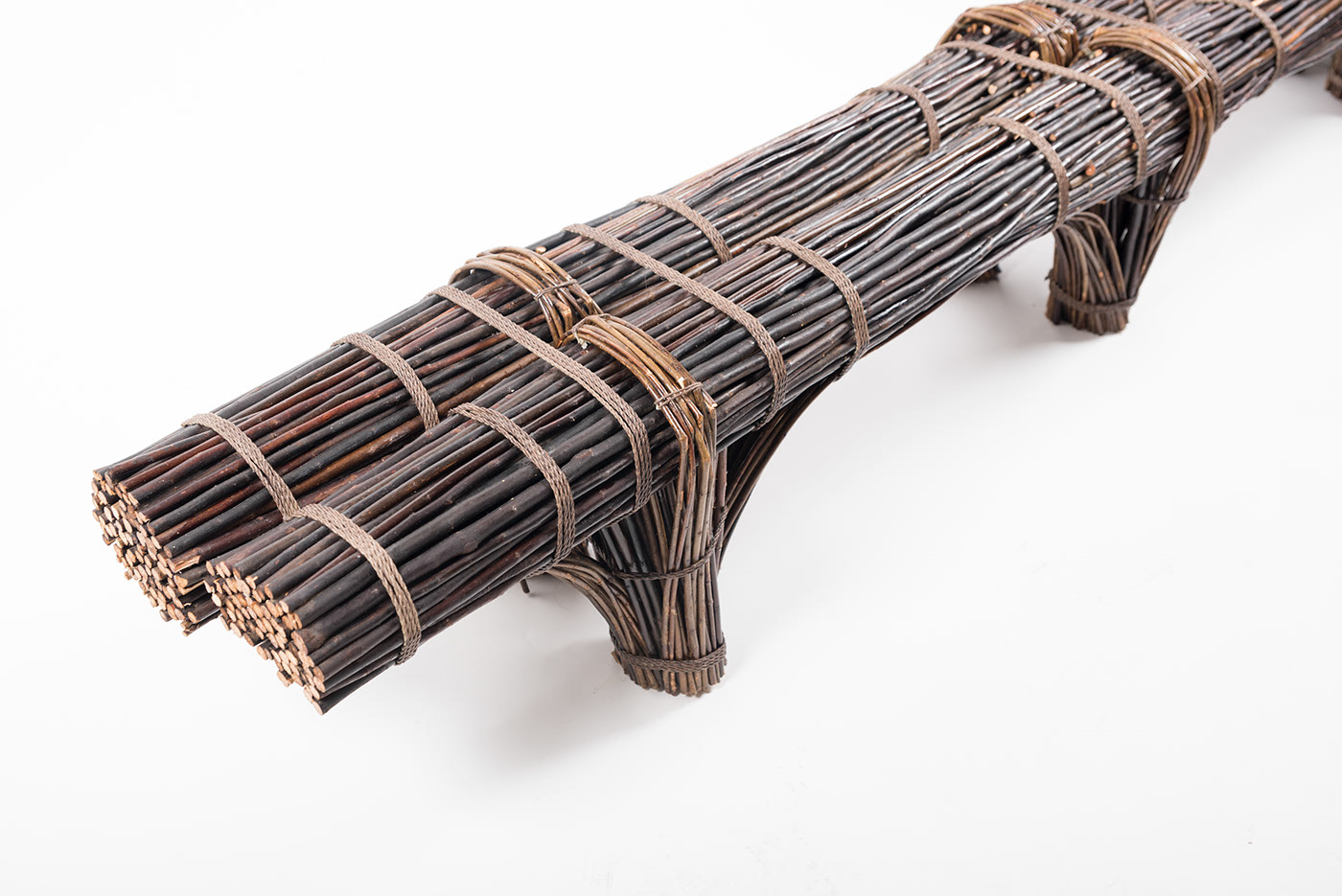 bench，tree，outdoors，garden，wicker，