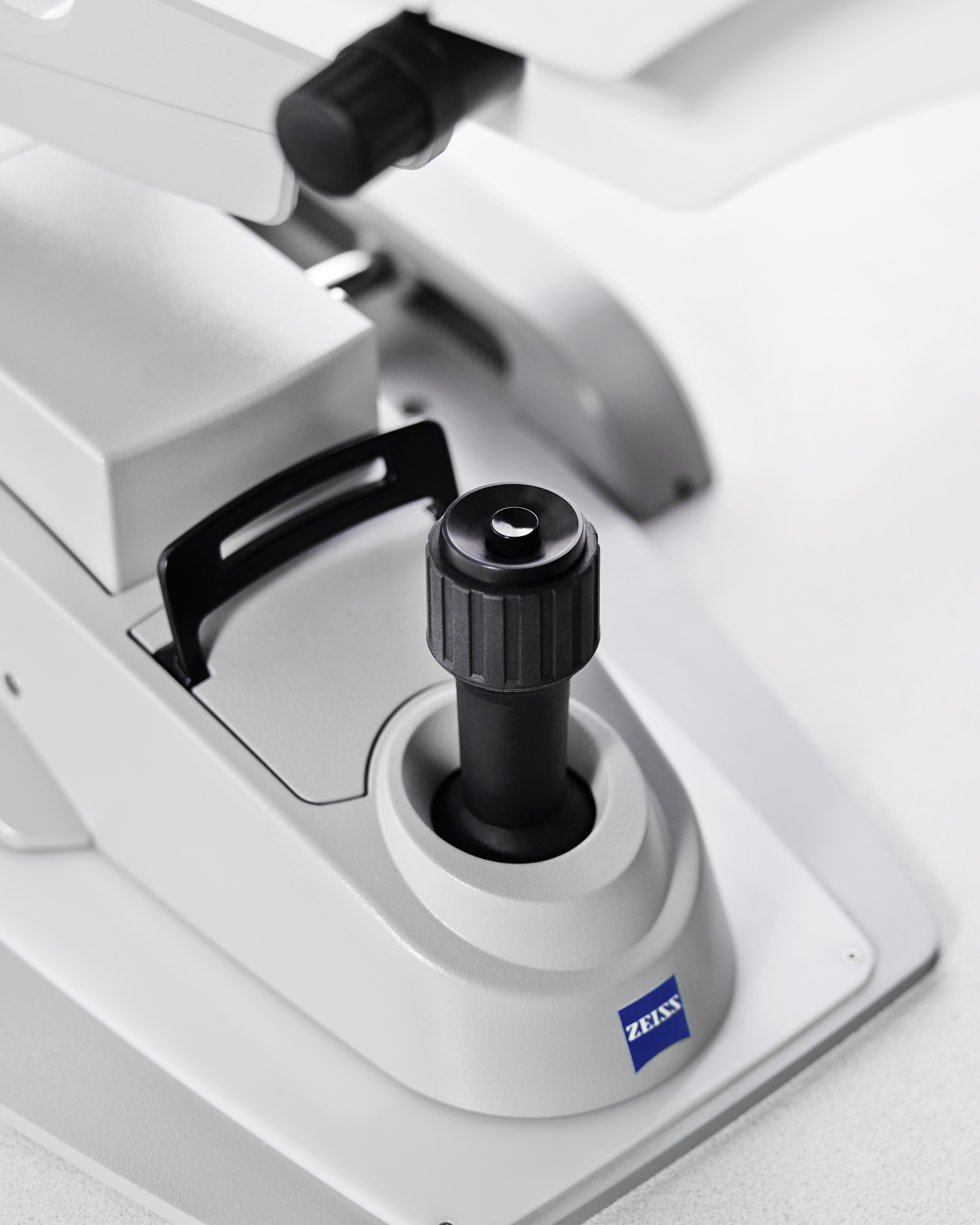 Precision equipment，Professional medical treatment，white，PI image，medical apparatus and instruments，industrial design，