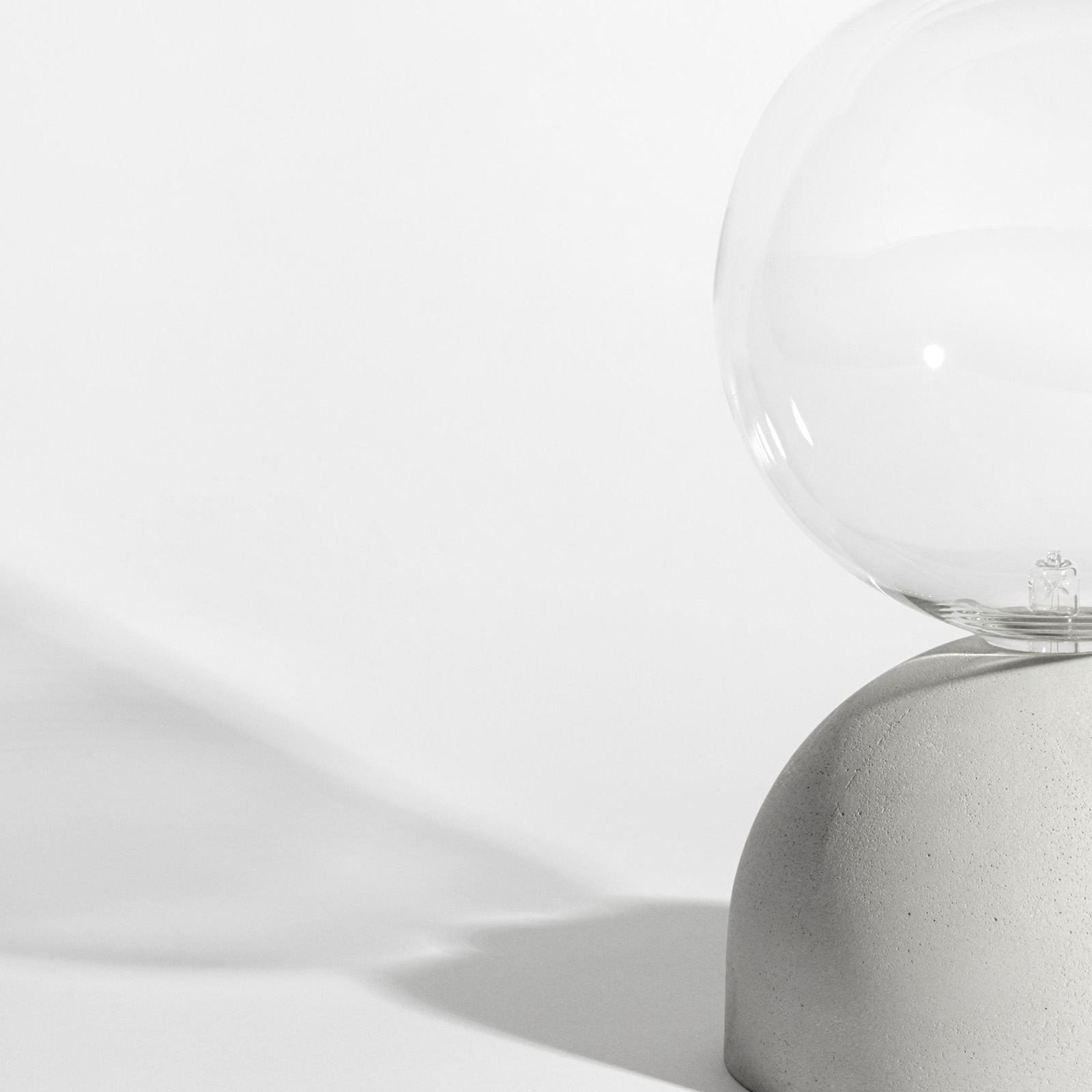 Desk lamp，a chandelier，Lighting，Minimalist，lighting，Cast Lights，