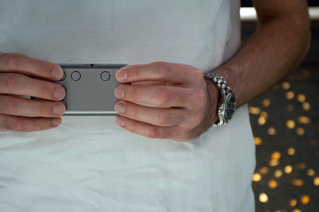 keyboard，tactile sensation，obscuring phenomenon，Philips Innovation Award，
