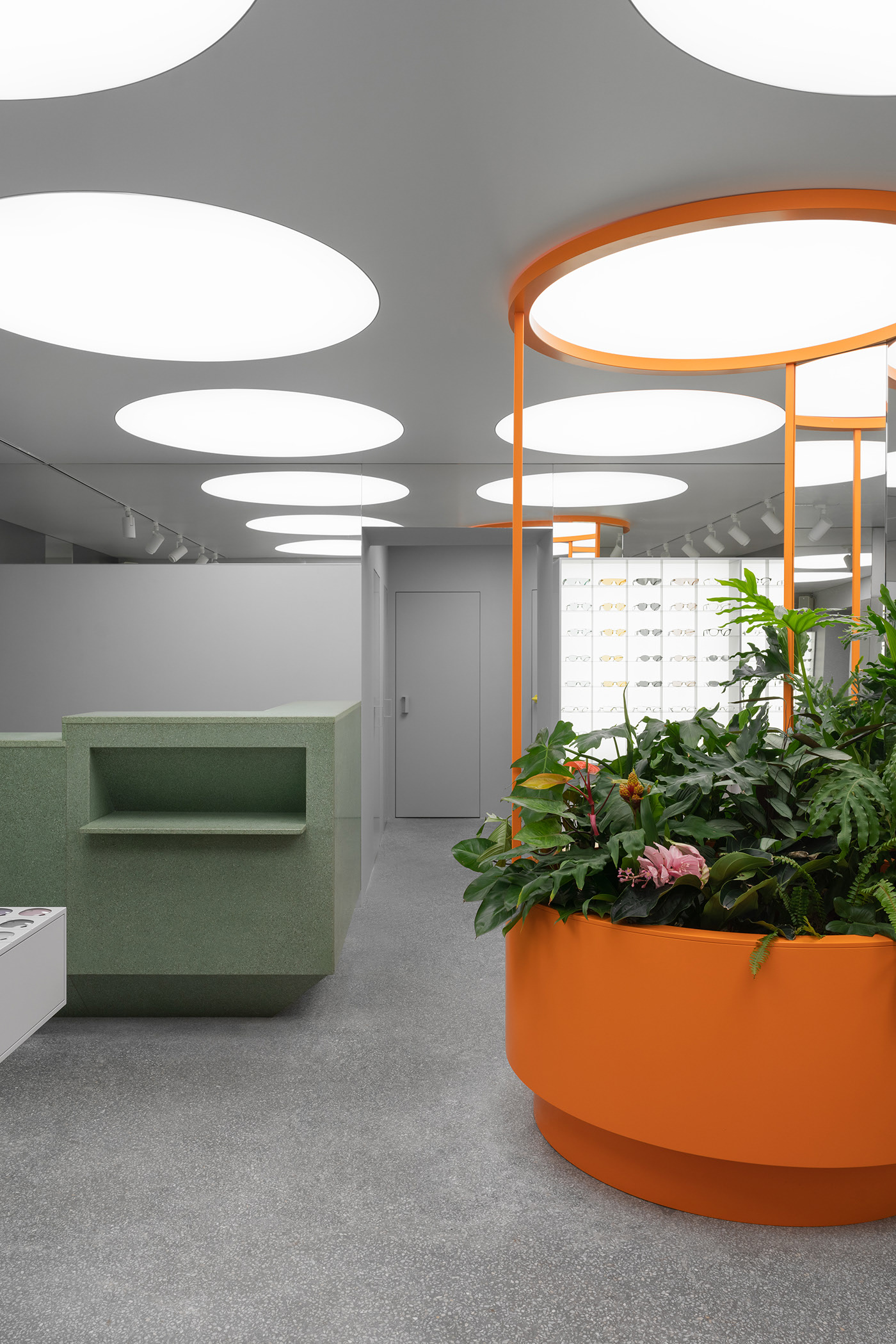 office，P. Y. e optical room，Lesha Galkin，