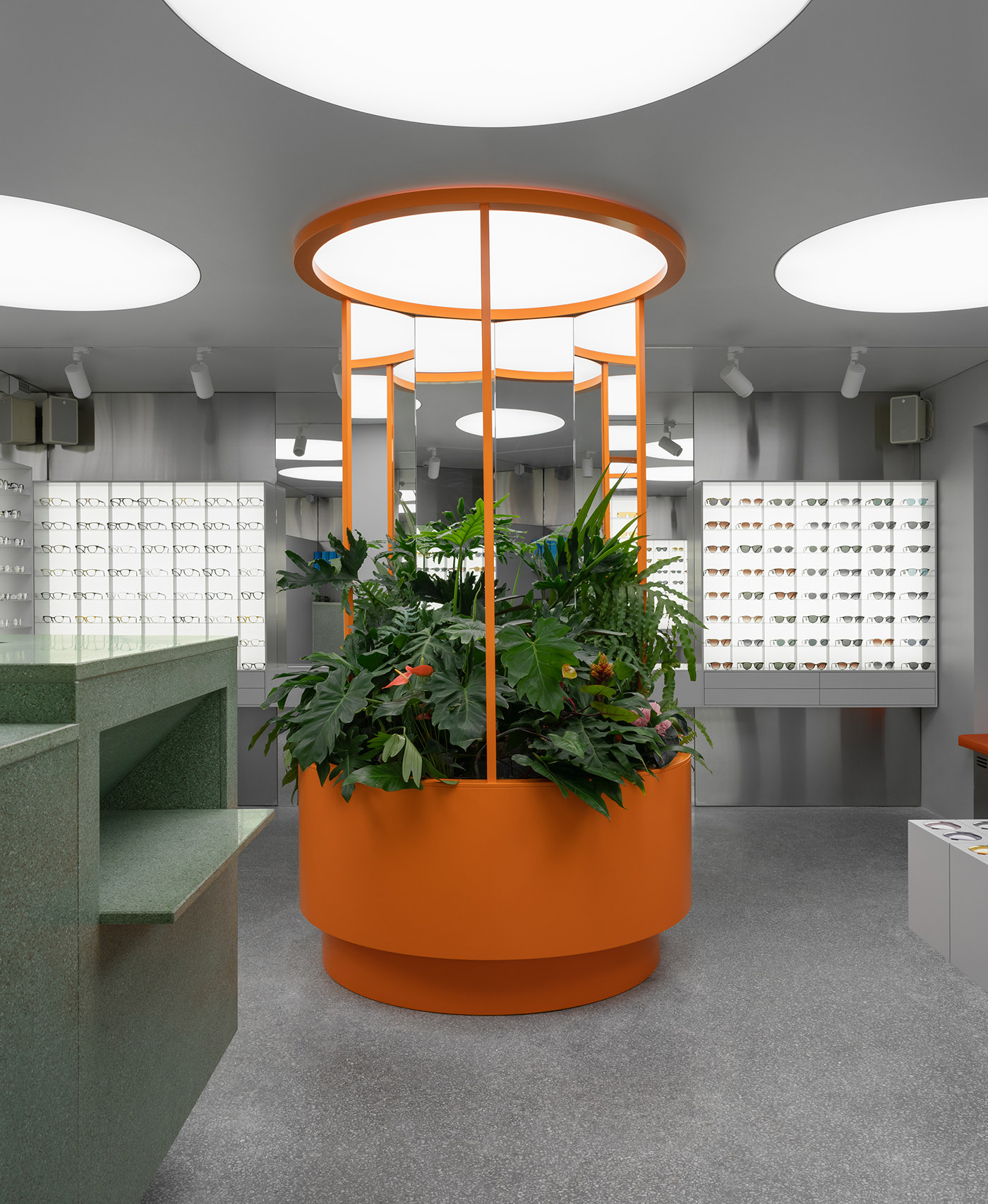 office，P. Y. e optical room，Lesha Galkin，